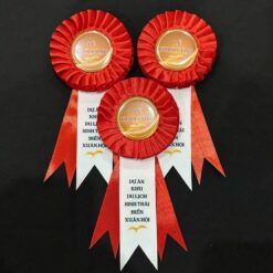 Hoa cài lễ khởi công dự án