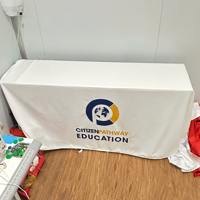 khan-trai-ban-in-logo-cong-ty-2