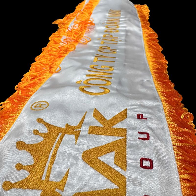 Băng đeo chéo thêu nội dung theo yêu cầu