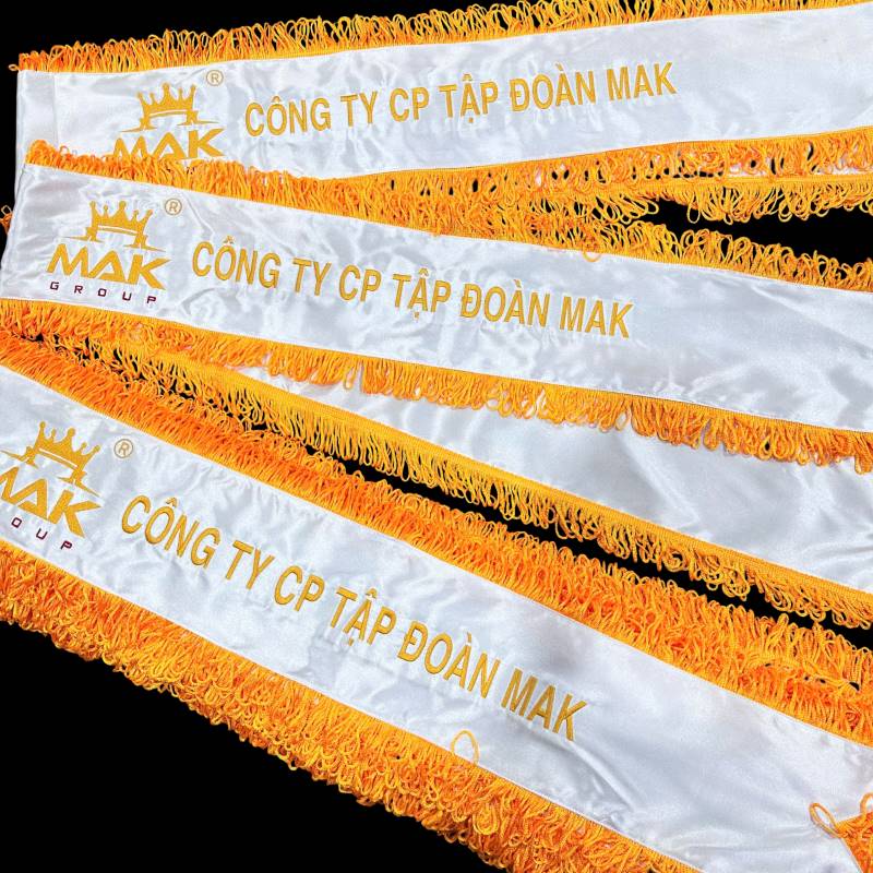 bang-deo-cheo-theu-noi-dung-theo-yeu-cau-4