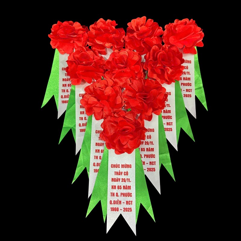 Hoa cài áo sự kiện 20/11
