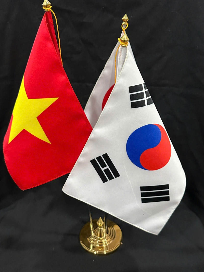 Cờ để bàn hội nghị