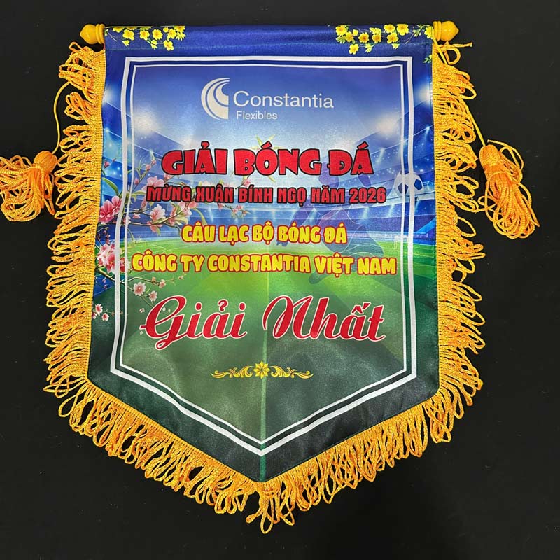 Cờ hội thao mừng xuân