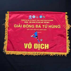 Cờ bóng đá vải đẹp in theo yêu cầu