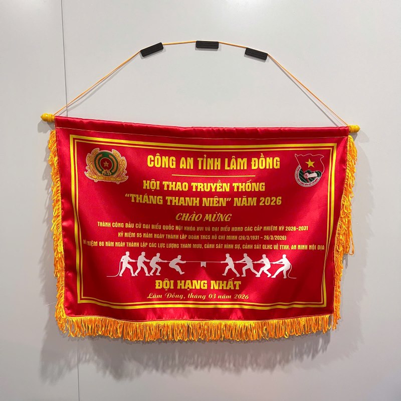 Cờ hội thao tháng thanh niên cỡ lớn