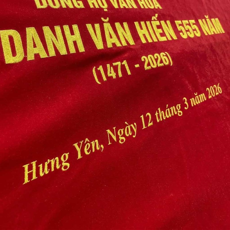 co-theu-dong-toc-min-duong-chi-chuan Cờ thêu dòng tộc theo yêu cầu tại Thủ Đức