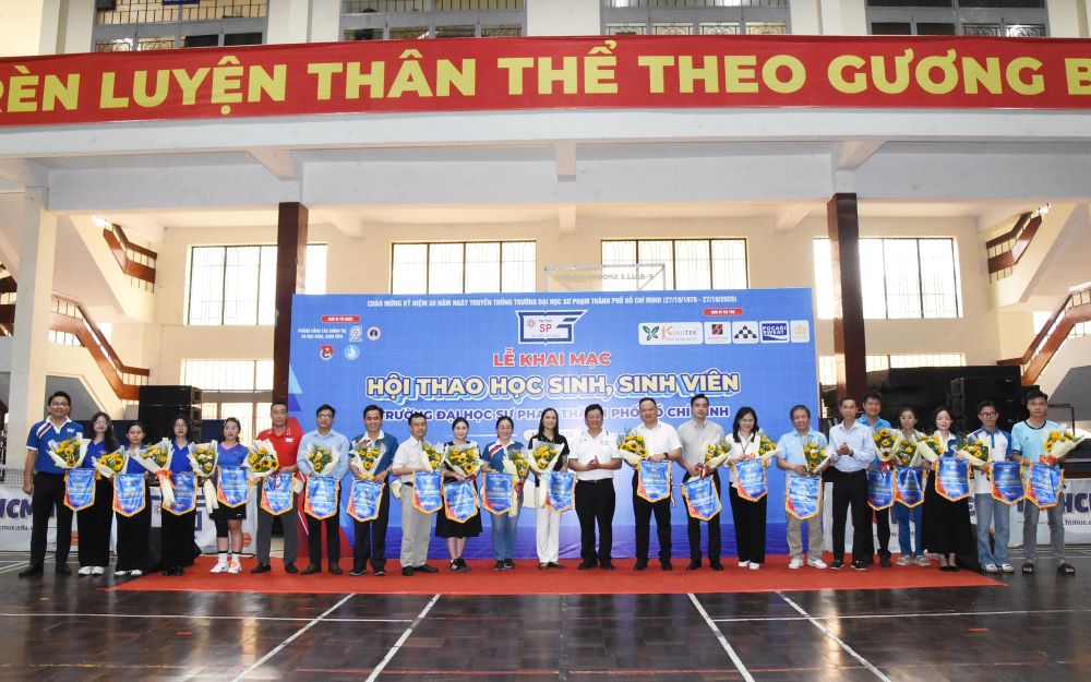 co-giai-thuong-van-dong-vien-xuat-sac