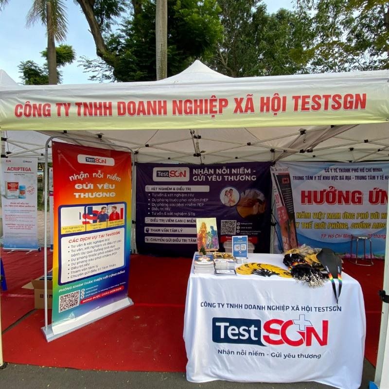 Khăn trải bàn mẫu đẹp Khăn trải bàn mẫu đẹp