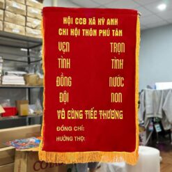 Cờ thêu đám tang khổ lớn
