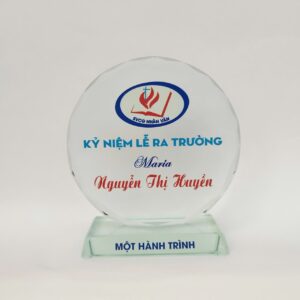 Kỷ niệm chương mừng ngày ra trường